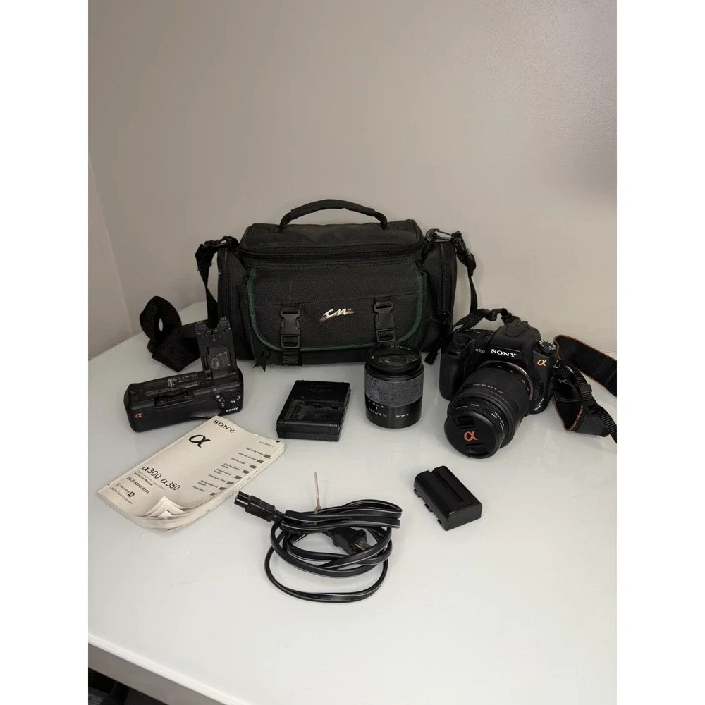 Sony α350 DSLR-A350 14.2 MP Camera Lens, Sony Battery Grip *See Info* Bundle
